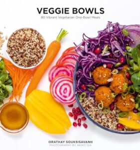 Read more about the article Veggie Bowls: 80 Vibrant and Vegetarian One-Bowl Meals: 80 Vibrant Vegetarian One-Bowl Meals